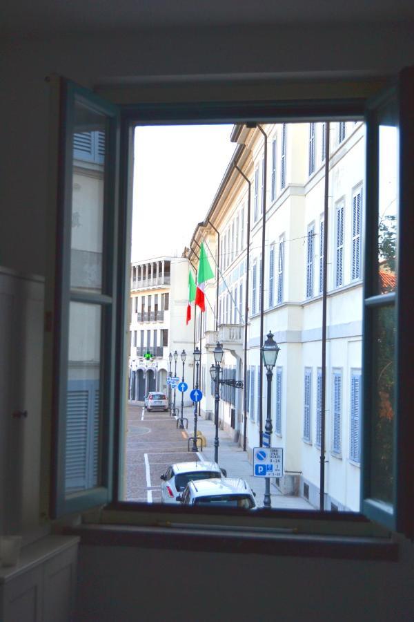 Centro Storico Vulcano1, Bilocale Strategico Tra Milano, Como, Fiere 图拉特 外观 照片
